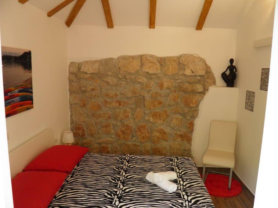 Romantic Apartment Donje Celo Экстерьер фото