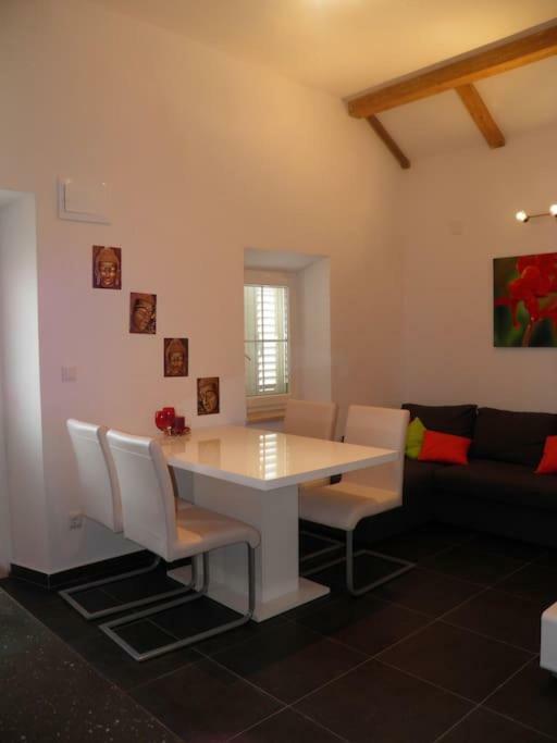 Romantic Apartment Donje Celo Экстерьер фото
